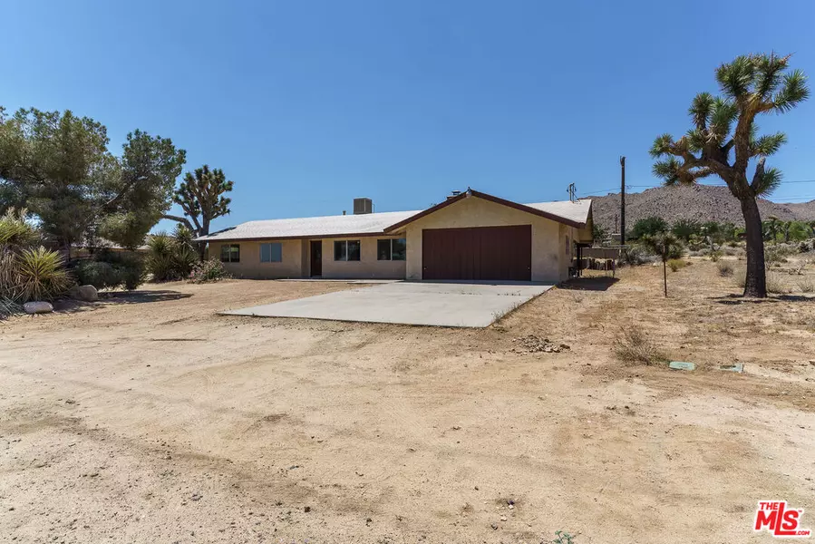 60325 Alta Loma Dr, Joshua Tree, CA 92252