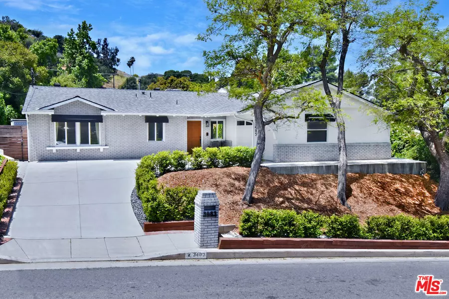 3483 Woodcliff Rd, Sherman Oaks, CA 91403