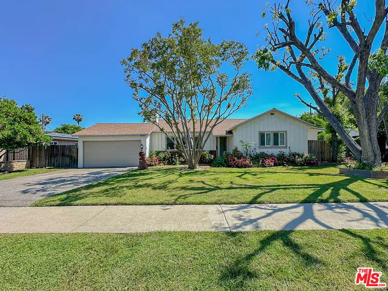 18152 Sunburst St, Northridge, CA 91325