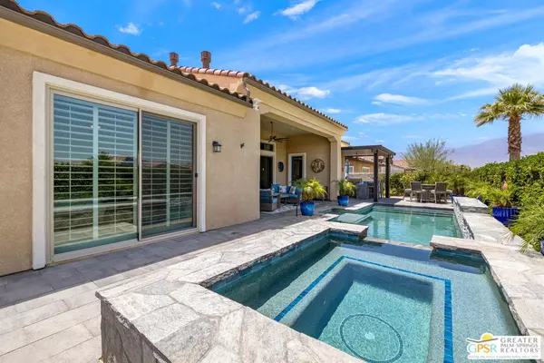 Rancho Mirage, CA 92270,60 Burgundy