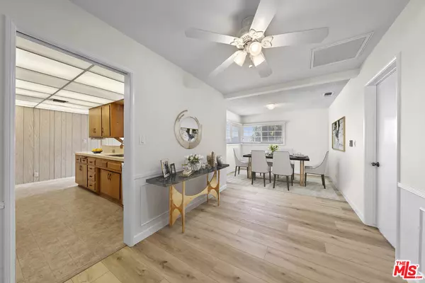 La Crescenta, CA 91214,2740 Brookhill St