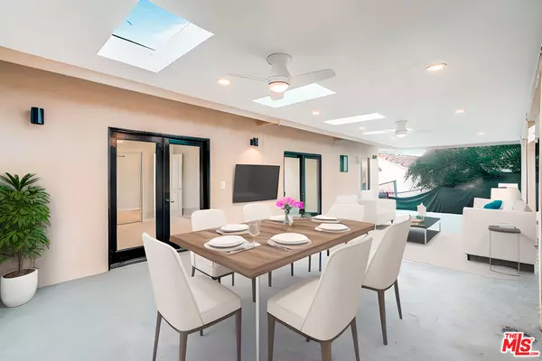 Studio City, CA 91604,4188 Sunswept Dr