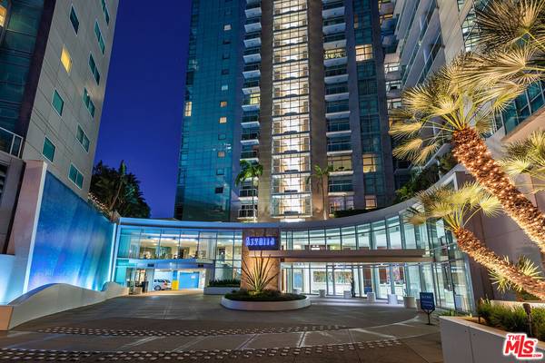 13700 Marina Pointe Dr #1526, Venice, CA 90292