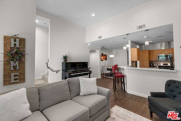 4541 Colfax Ave #103, Studio City, CA 91602