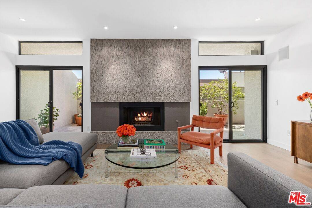 950 Hancock Ave #101, West Hollywood, CA 90069
