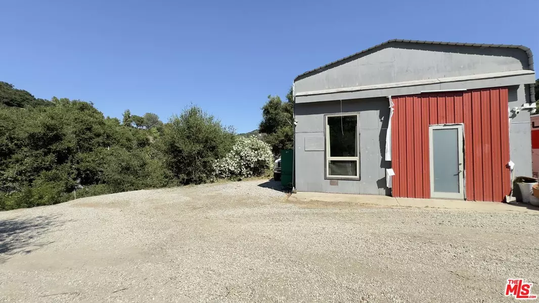 22112 Monte Vista Dr, Topanga, CA 90290