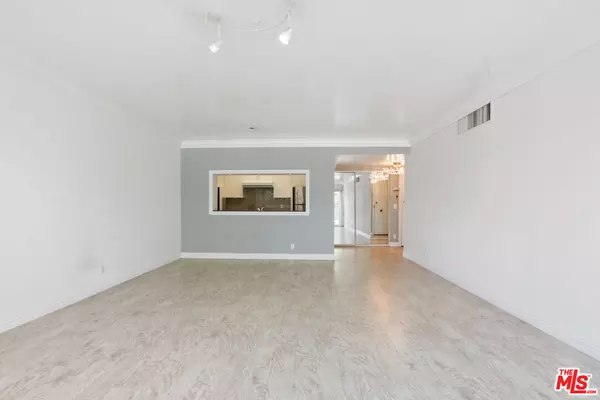 10701 Wilshire Blvd #402, Los Angeles, CA 90024