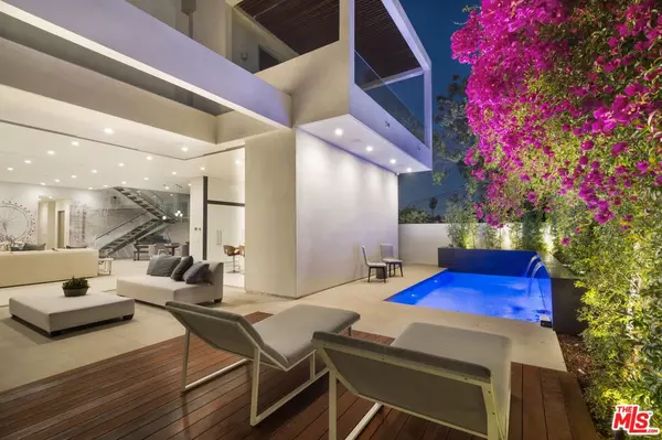 627 N Vista St, Los Angeles, CA 90036