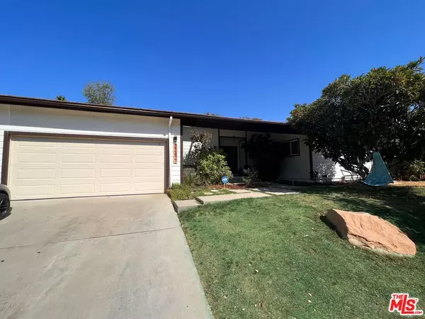 22477 Liberty Bell Rd, Calabasas, CA 91302