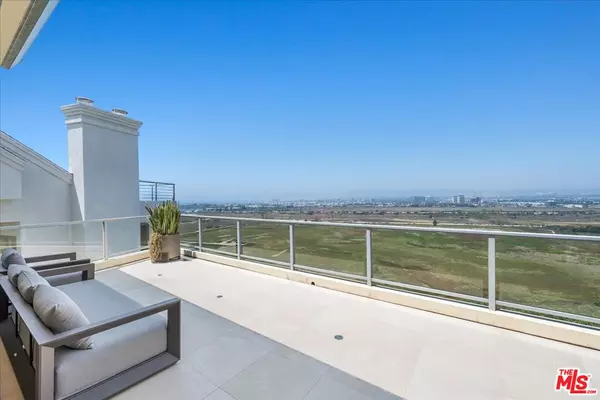 Playa Del Rey, CA 90293,7779 Veragua Dr