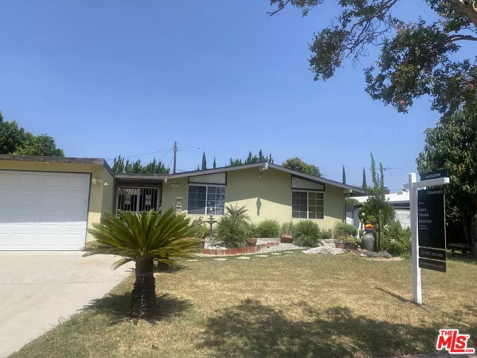 Winnetka, CA 91306,20519 Moberly Pl