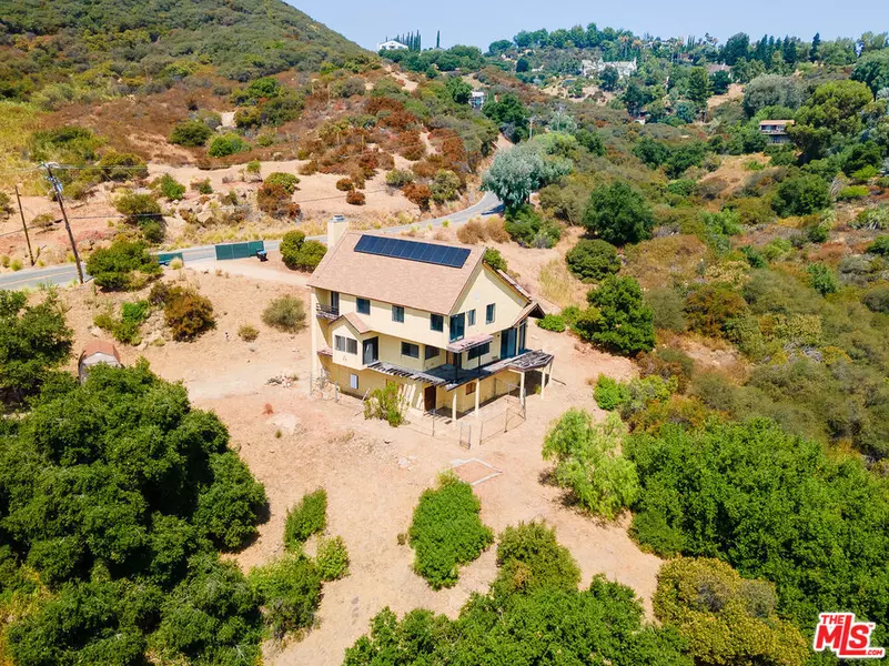 21375 Saddle Peak Rd, Topanga, CA 90290