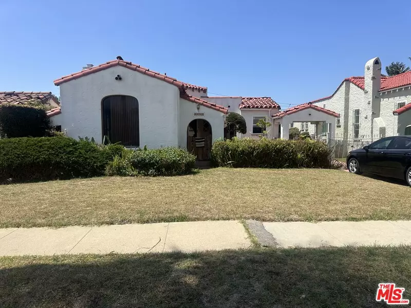 8809 S 5th Ave, Inglewood, CA 90305