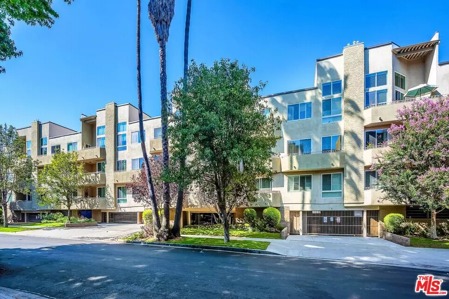 14569 Benefit St #104, Sherman Oaks, CA 91403