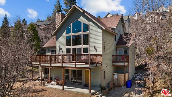 756 Brentwood Dr, Lake Arrowhead, CA 92352