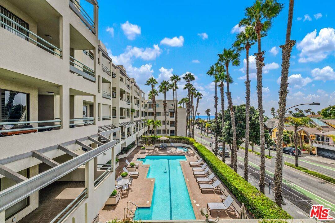 122 Ocean Park Blvd #411, Santa Monica, CA 90405
