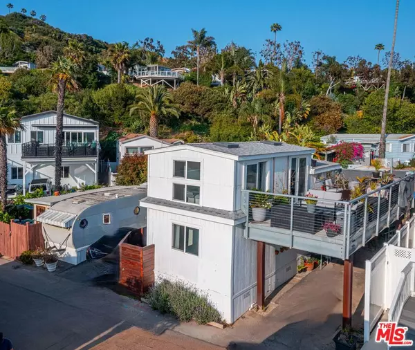 Pacific Palisades, CA 90272,16321 Pacific Coast Highway #135