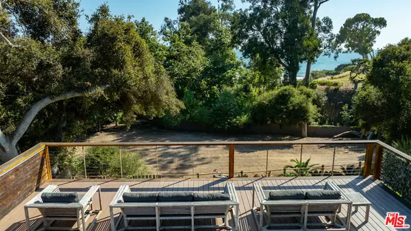 Carpinteria, CA 93013,2937 Padaro Ln