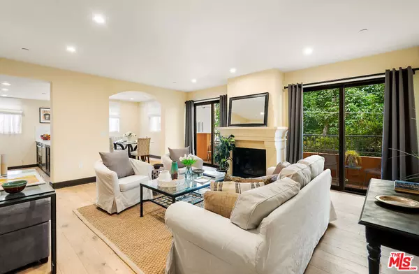Los Angeles, CA 90024,10523 Ashton Ave #203