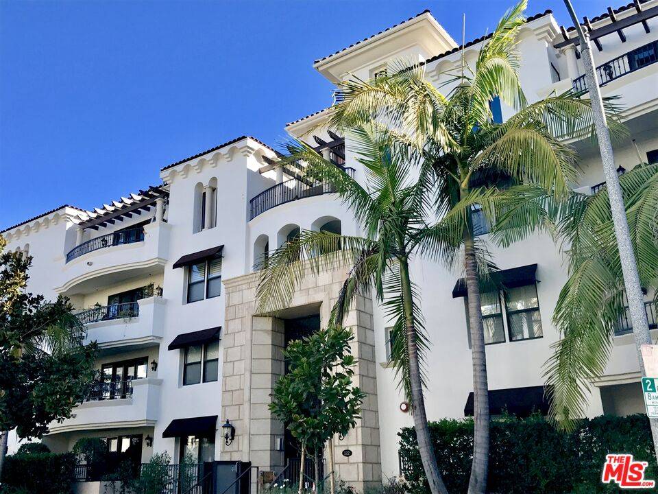 122 N Clark Dr #306, West Hollywood, CA 90048