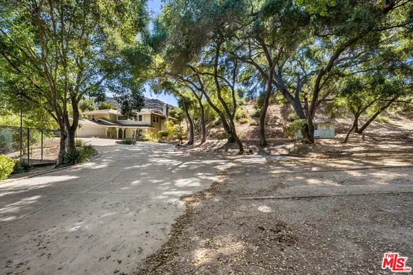 Calabasas, CA 91302,730 Crater Camp Dr