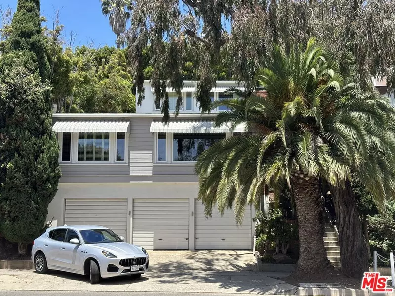 16537 W Sunset Blvd, Pacific Palisades, CA 90272