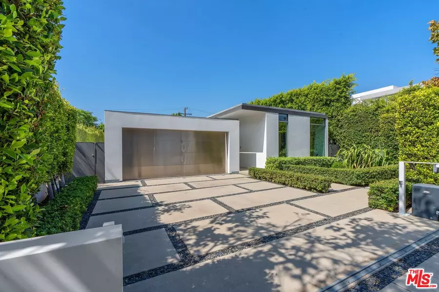 637 N Edinburgh Ave, Los Angeles, CA 90048