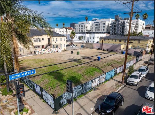 854 S Normandie Ave, Los Angeles, CA 90005