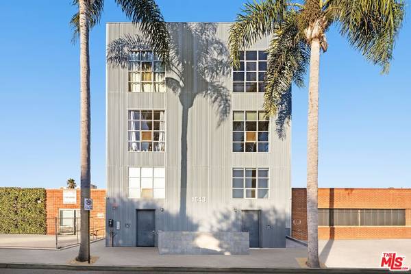 1643 12th St #5, Santa Monica, CA 90404