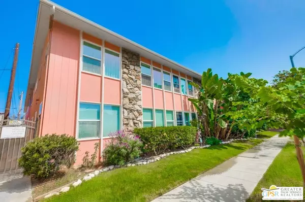 1023 E 1st St #10, Long Beach, CA 90802