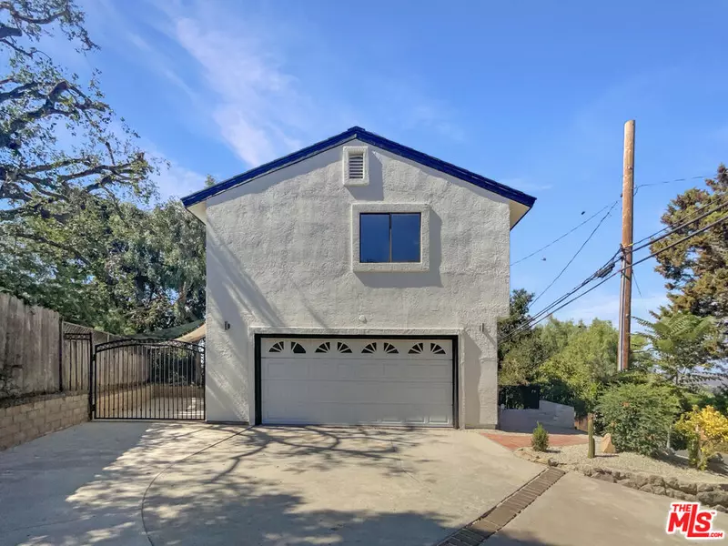 457 S Ventu Park Rd, Newbury Park, CA 91320