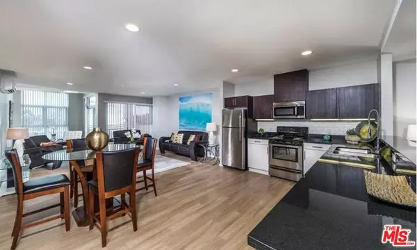 Long Beach, CA 90802,245 PINE AVE #605