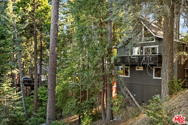 Lake Arrowhead, CA 92352,624 W Victoria Ct