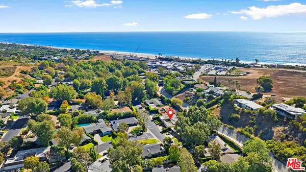 Malibu, CA 90265,6241 Frondosa Dr