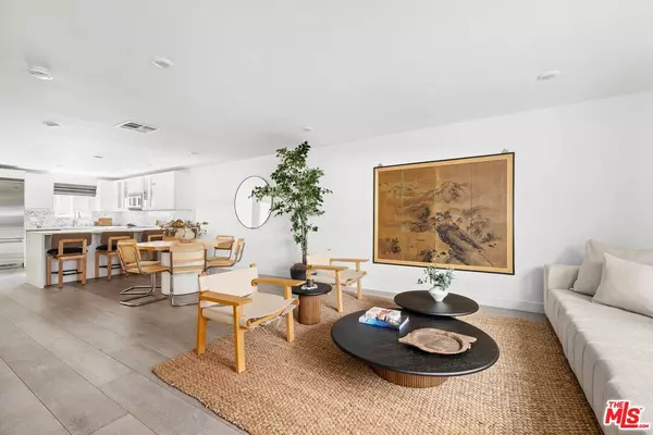 1422 California Ave #5, Santa Monica, CA 90403