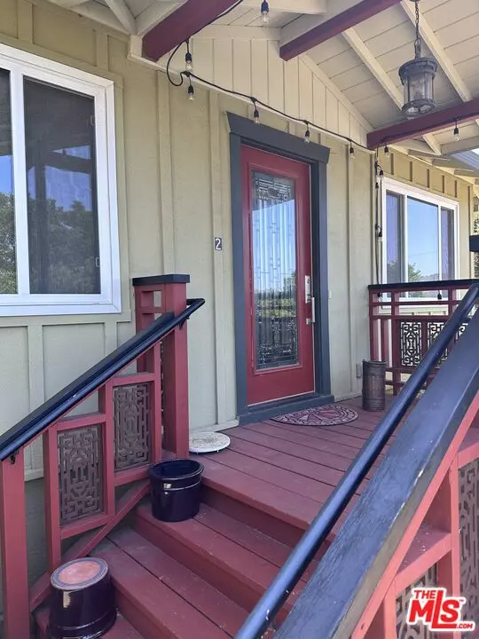 2 Cottage Ln, San Carlos, CA 94070