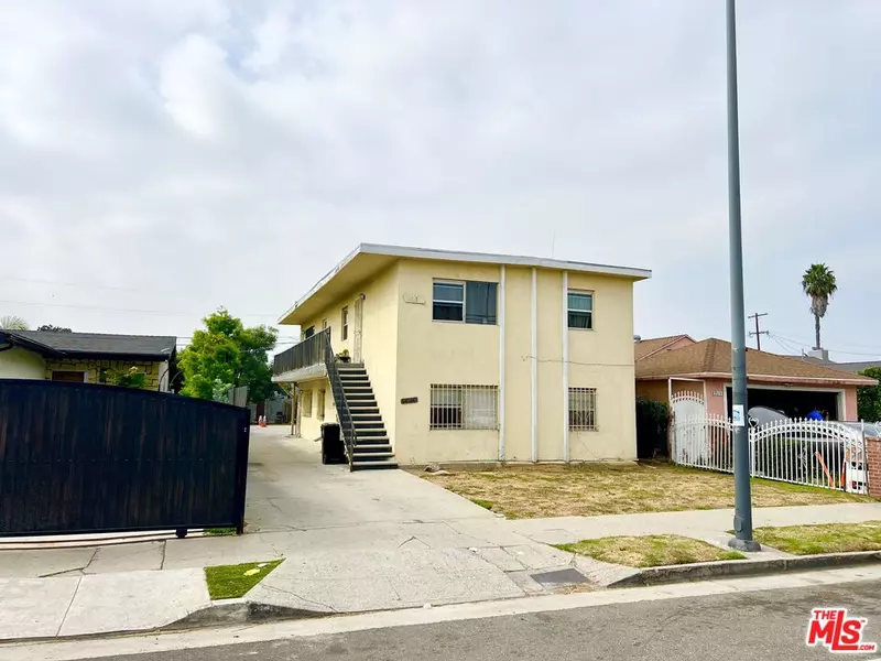 8919 S Hoover St, Los Angeles, CA 90044