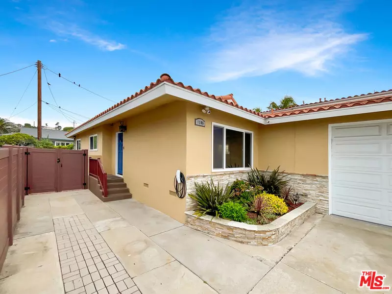 1106 W Paseo Del Mar, San Pedro, CA 90731