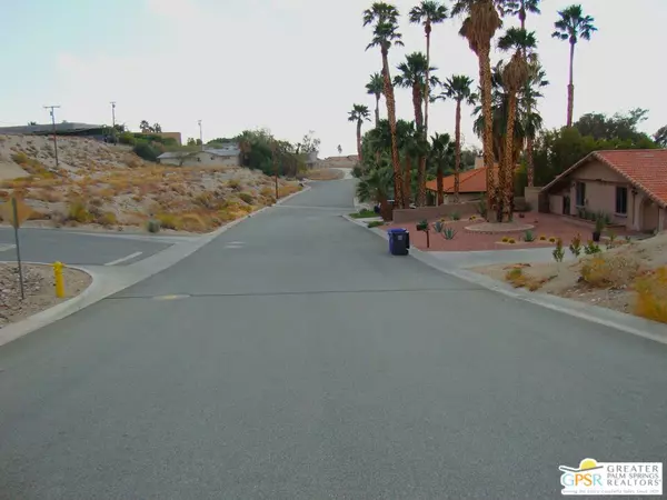 Desert Hot Springs, CA 92240,0 Spruce St