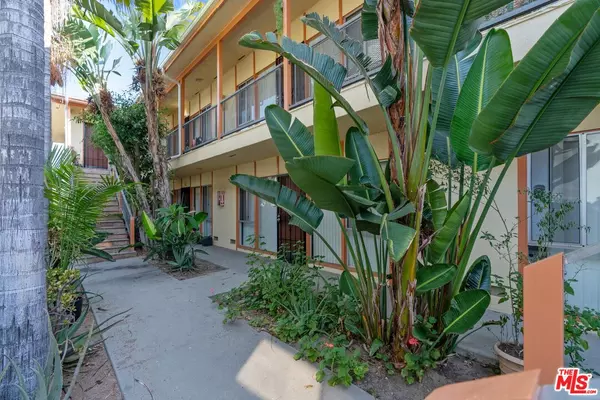 Long Beach, CA 90806,266 E 25th St