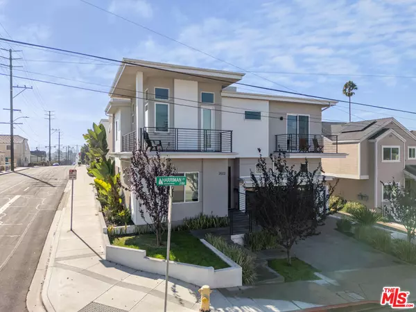 2022 Harriman Ln #A, Redondo Beach, CA 90278