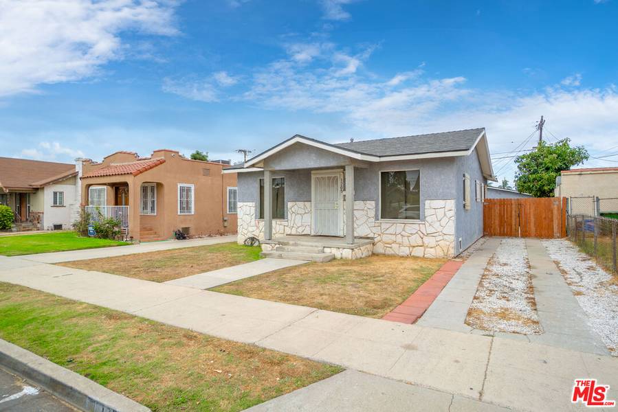 1205 W 65th Pl, Los Angeles, CA 90044