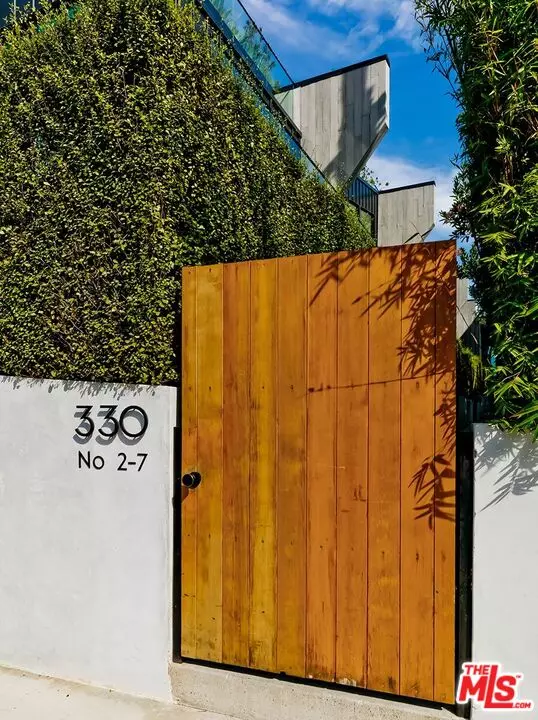 Venice, CA 90291,330 Rennie Ave #4