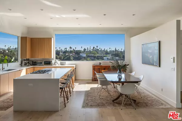Los Angeles, CA 90026,1346 Westerly Ter