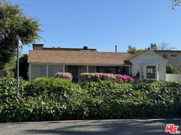 11636 Valley Spring Ln, Studio City, CA 91604