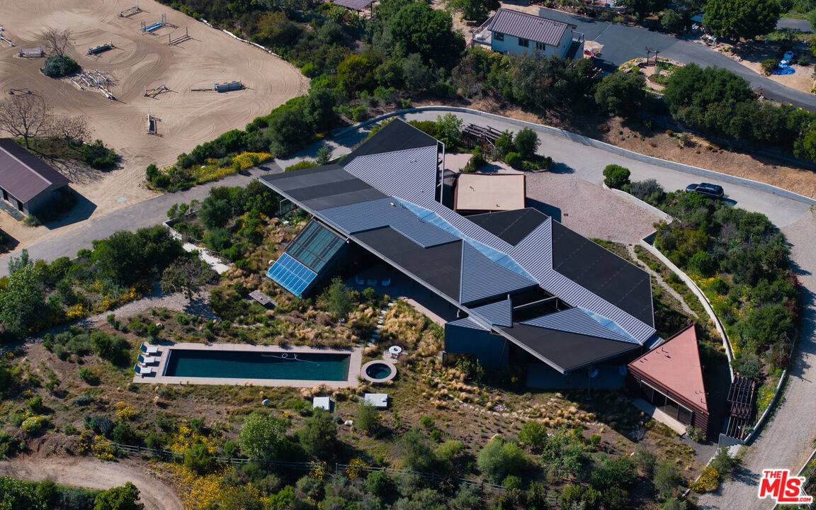 Malibu, CA 90265,5900 Bonsall Dr