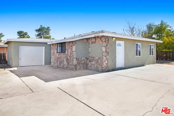 16169 Seneca Rd, Victorville, CA 92395