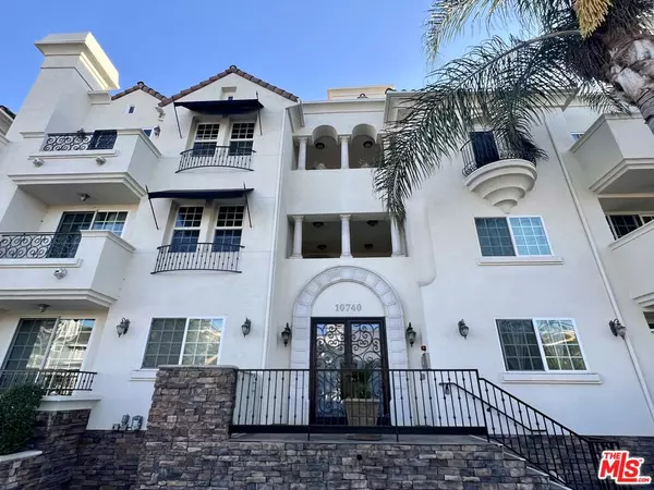 North Hollywood, CA 91602,10740 Moorpark St #305