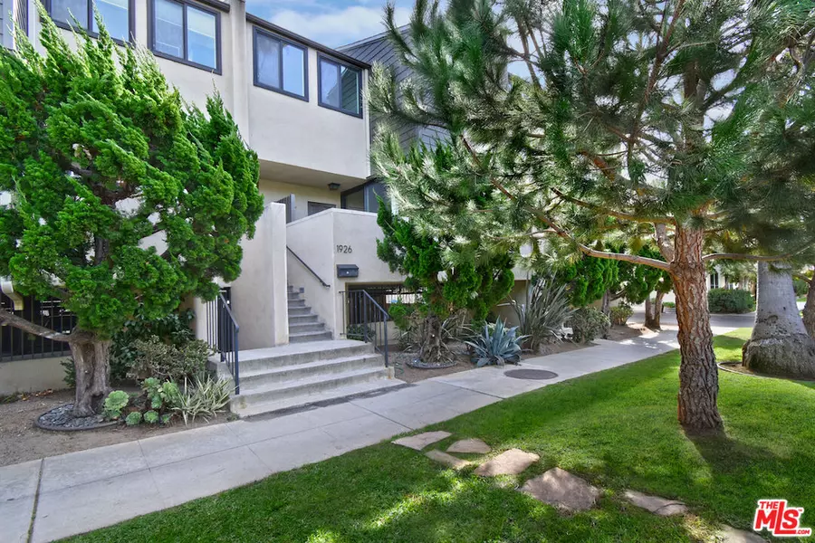 1926 Idaho Ave, Santa Monica, CA 90403