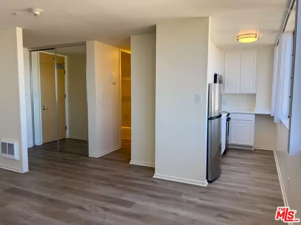 Santa Monica, CA 90401,1431 Ocean Ave #1610